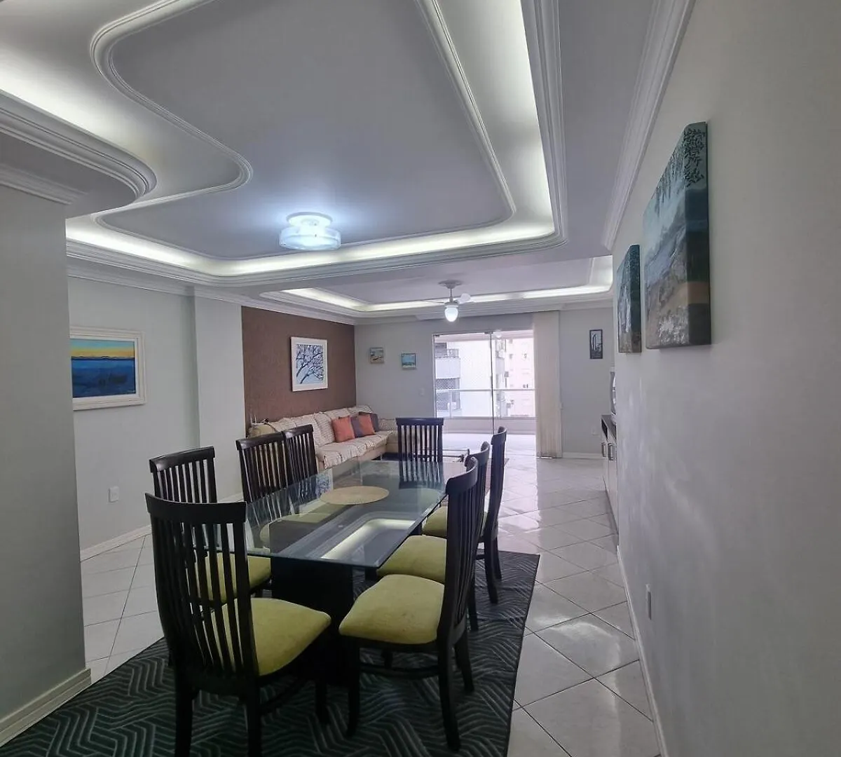 Apartamento Itapema Meia Praia Daire