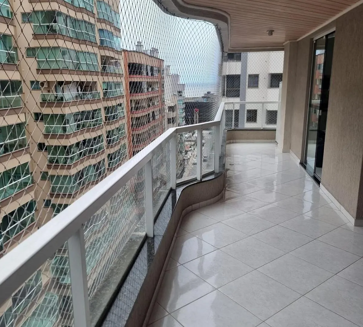 Daire Apartamento Itapema Meia Praia Brezilya