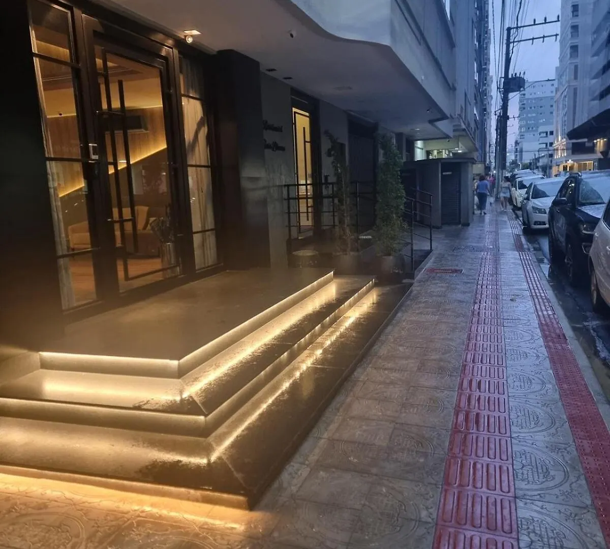 Apartamento Itapema Meia Praia Daire